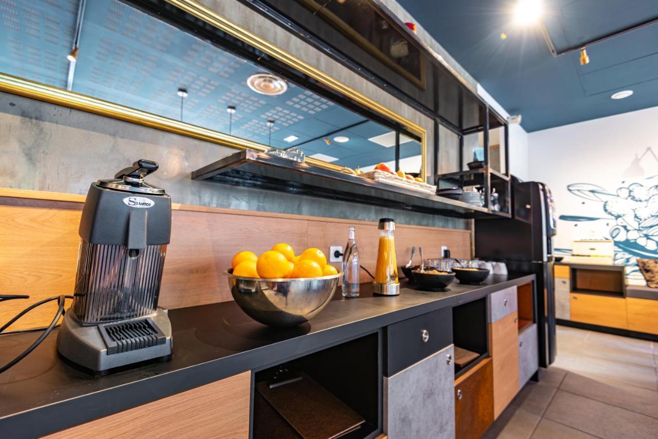 Hostel Le Hueb เกรอน็อบล์ ภายนอก รูปภาพ